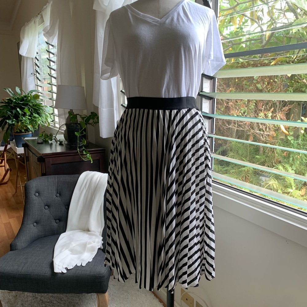 Striped skirt